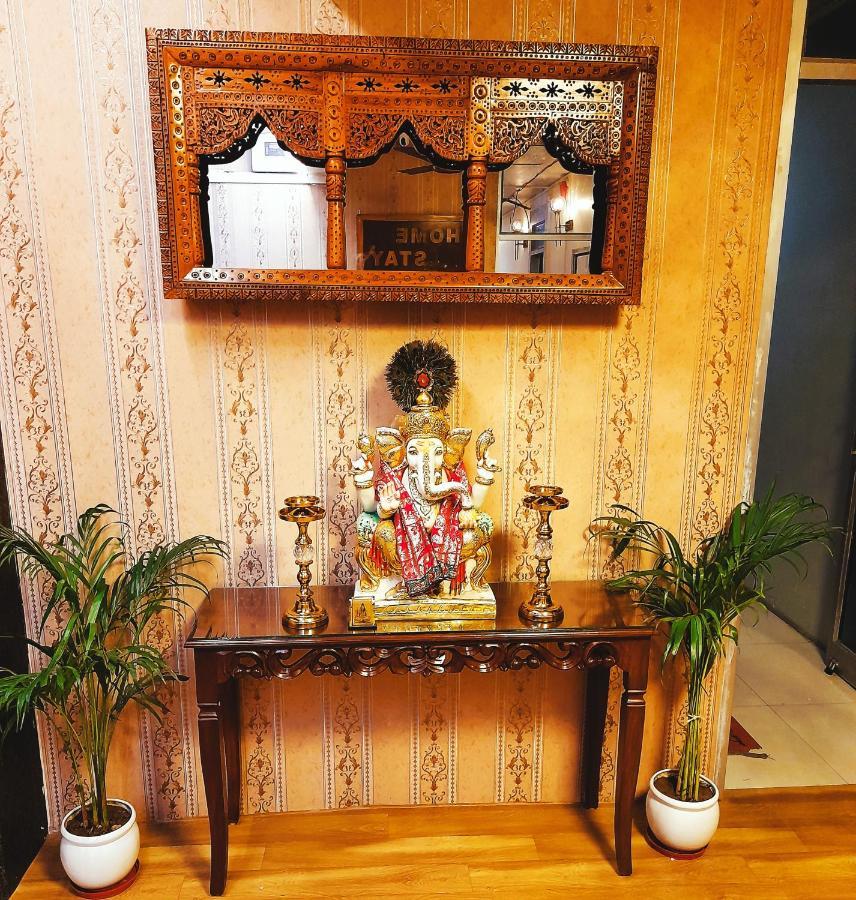 Homestay Ac Dormitory New Delhi Buitenkant foto