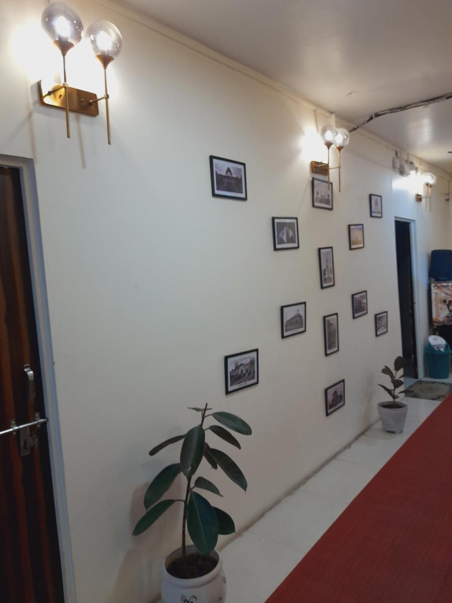 Homestay Ac Dormitory New Delhi Buitenkant foto