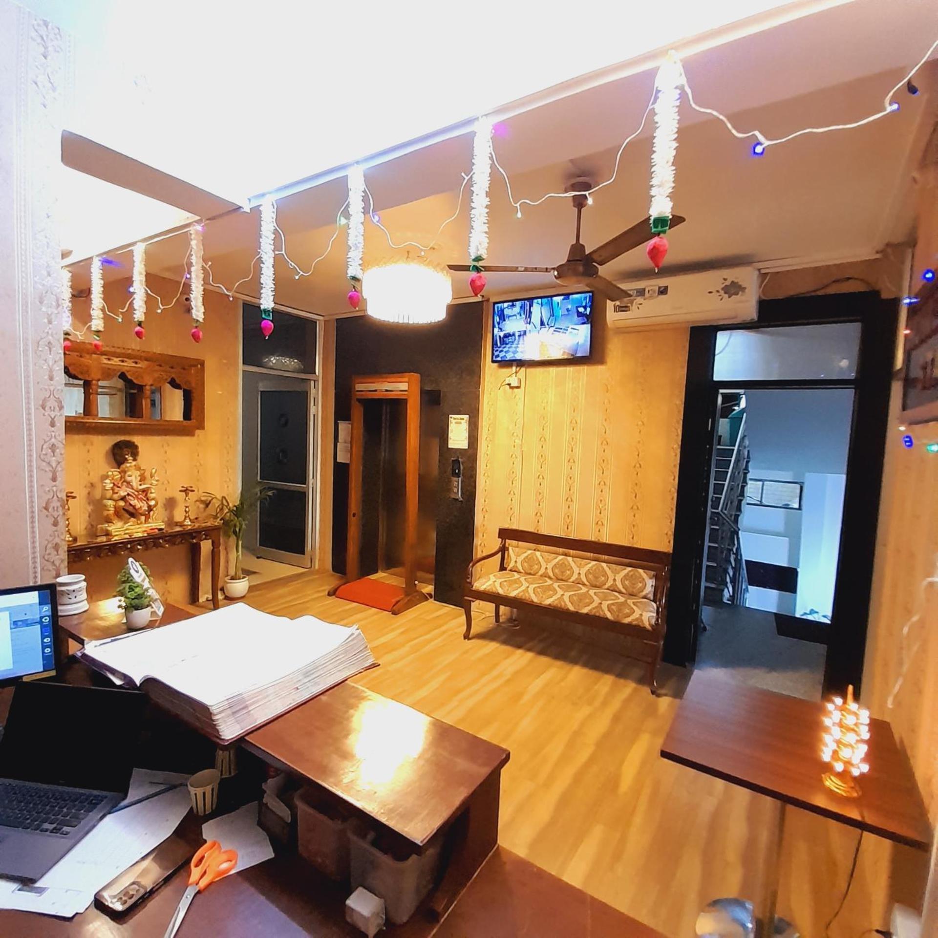 Homestay Ac Dormitory New Delhi Buitenkant foto