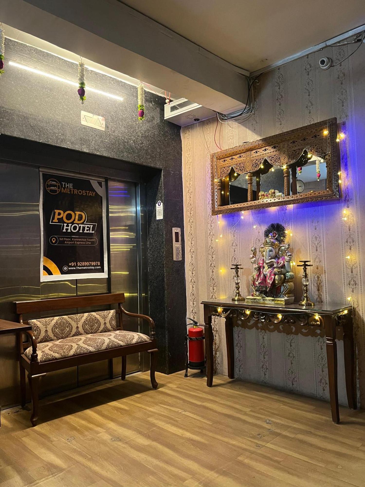 Homestay Ac Dormitory New Delhi Buitenkant foto